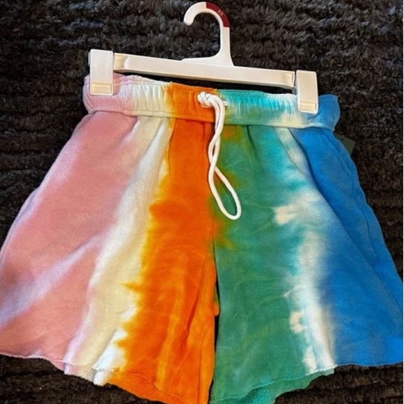 New Wild fable tie-dye sweat shorts - Picture 3 of 4